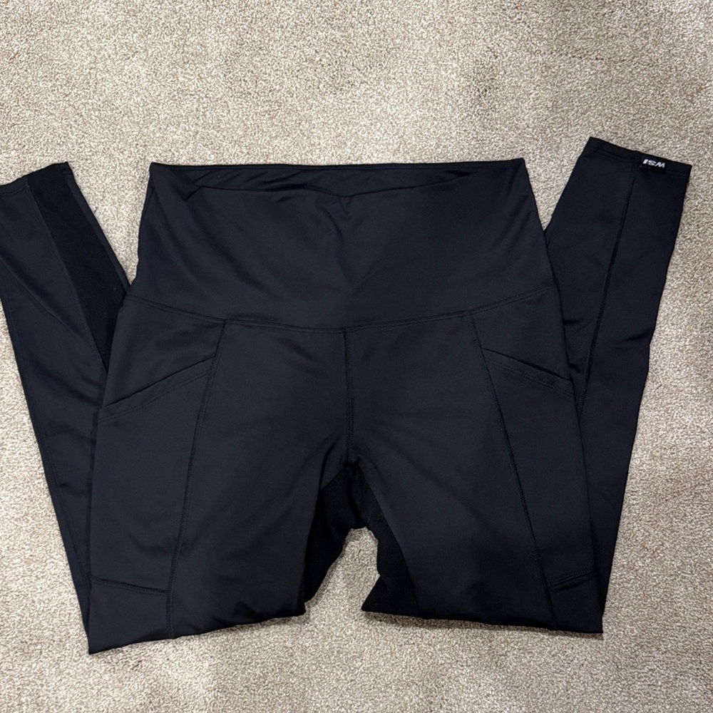 Black High-Waisted Leggings - insulated base layer